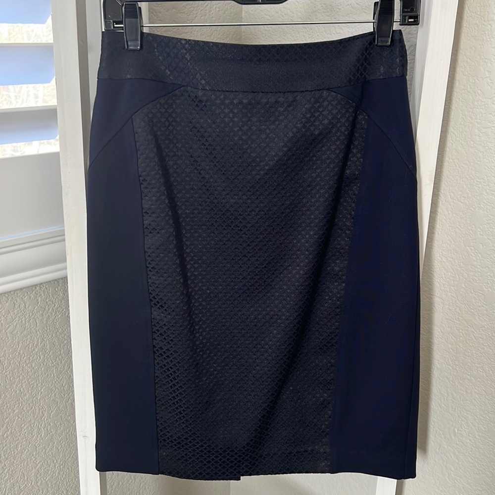 Cache pencil skirt